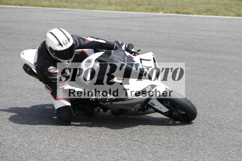 /Archiv-2023/63 17.08.2023 TZ Motosport ADR/Gruppe gruen/77